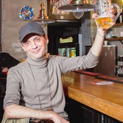 Макс М, Киев