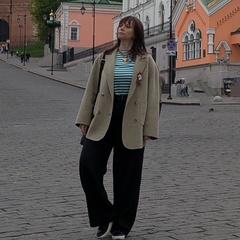 Анна Вялкова, Санкт-Петербург