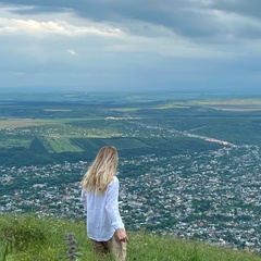 Юлия Буртаева, Москва