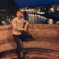 Денис Жеков, Комрат