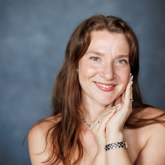 Елена Викторова