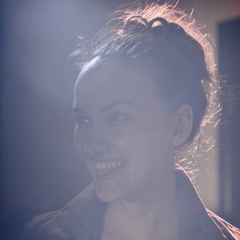Елена Ли