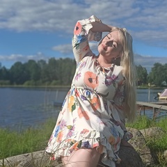 Вероника Рослова, Санкт-Петербург