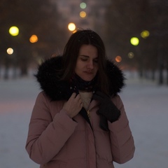 Полина Попова, Санкт-Петербург