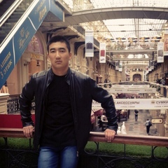 Залкар Раев