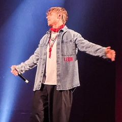 Дмитрий Леонов