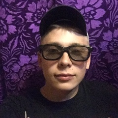 Максим Максимов, 27 лет