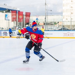 Макс Сальников, Москва