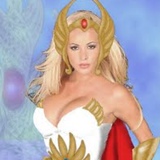 She-Ra She-Ra-Rainha, 41 год, Fortaleza