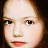 Mackenzie Foy, 25 лет, Los Angeles