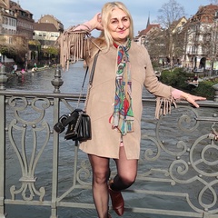 Alena Alena, Strasbourg