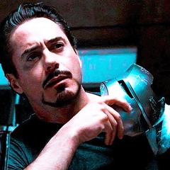 Tony Stark, 30 лет