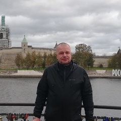 Дмитрий Вознюк, 52 года