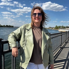 Евгения Леонова