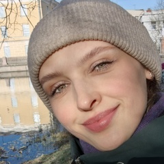 Оксана Пешкова, Санкт-Петербург