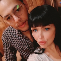 Elena Khalifa, Los Angeles