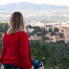 Nastia Pikuleva, Granada