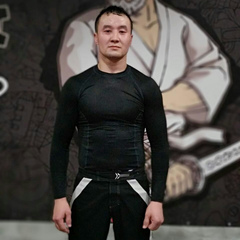 Эдик Медербеков, 34 года