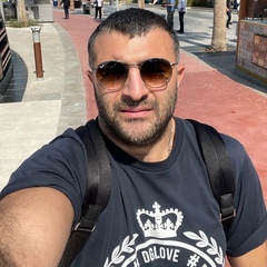 Sasha Margaryan, 34 года