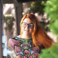 Юлия Топор, Москва
