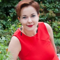 Нина Давыдова, Москва