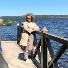 Елена Михайлова