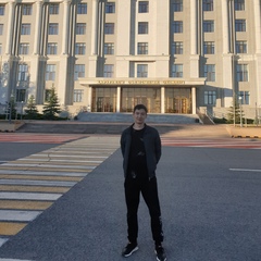 Damir Aripov