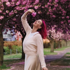 Anna Petrova, Beograd