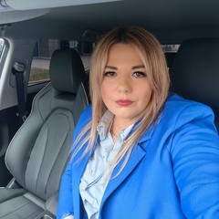 Екатеринка Максимова, Санкт-Петербург