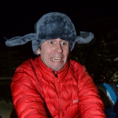 Паша Николаев, 42 года