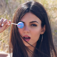 Victoria Justice, 32 года, Hollywood