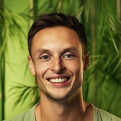 Александр Комар, 37 лет