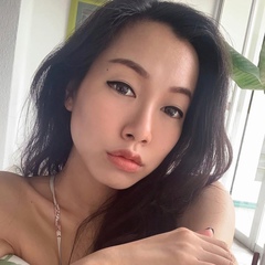 Lana Nguyen, Singapore