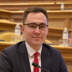 Денис Берсенёв