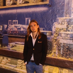Alex Zharikov, Praha