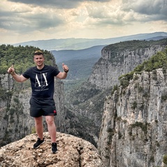 Сергей Петров, Петергоф