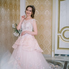Азиза Рустем, 34 года