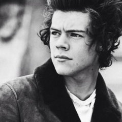 Harry Styles, 31 год, Holmes Chapel