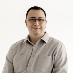 Павел Ким, 33 года