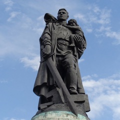 Dan Belonin, Санкт-Петербург