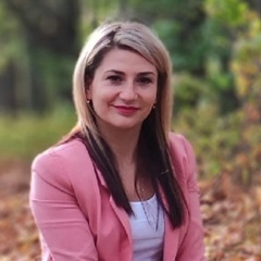 Анна Романцова