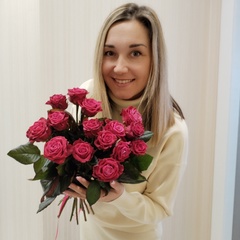 Дина Заустина, Санкт-Петербург