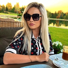 Anna Bella, Москва