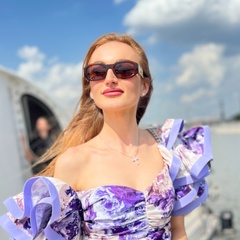 Екатерина Антонова, Москва